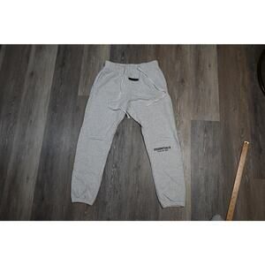 Essentials Fear of God Sweatpants Gray Joggers Men’s Medium 100% Cotton
